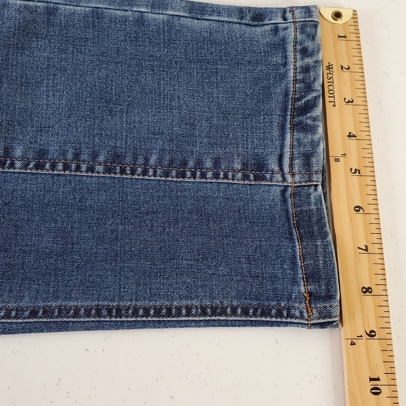 Kensie Straight Leg Seamed Hi-Rise Jeans Size 14 Cargo Style Pockets Stretch NEW - Picture 9 of 14